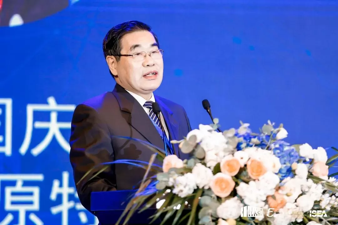 【原色简讯】跨境电商物流的投资逻辑——原色咨询合伙人郑晓丹在第四届全球贸易与集装箱大会上分享观点 【原色简讯】跨境电商物流的投资逻辑——原色咨询合伙人郑晓丹在第四届全球贸易与集装箱大会上分享观点